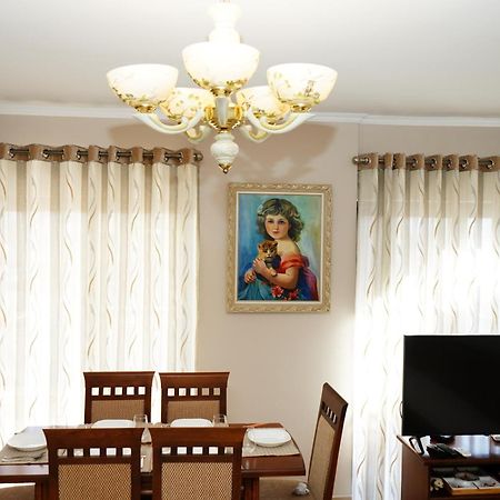 New Bazaar Bliss Apartment Tiranë Luaran gambar