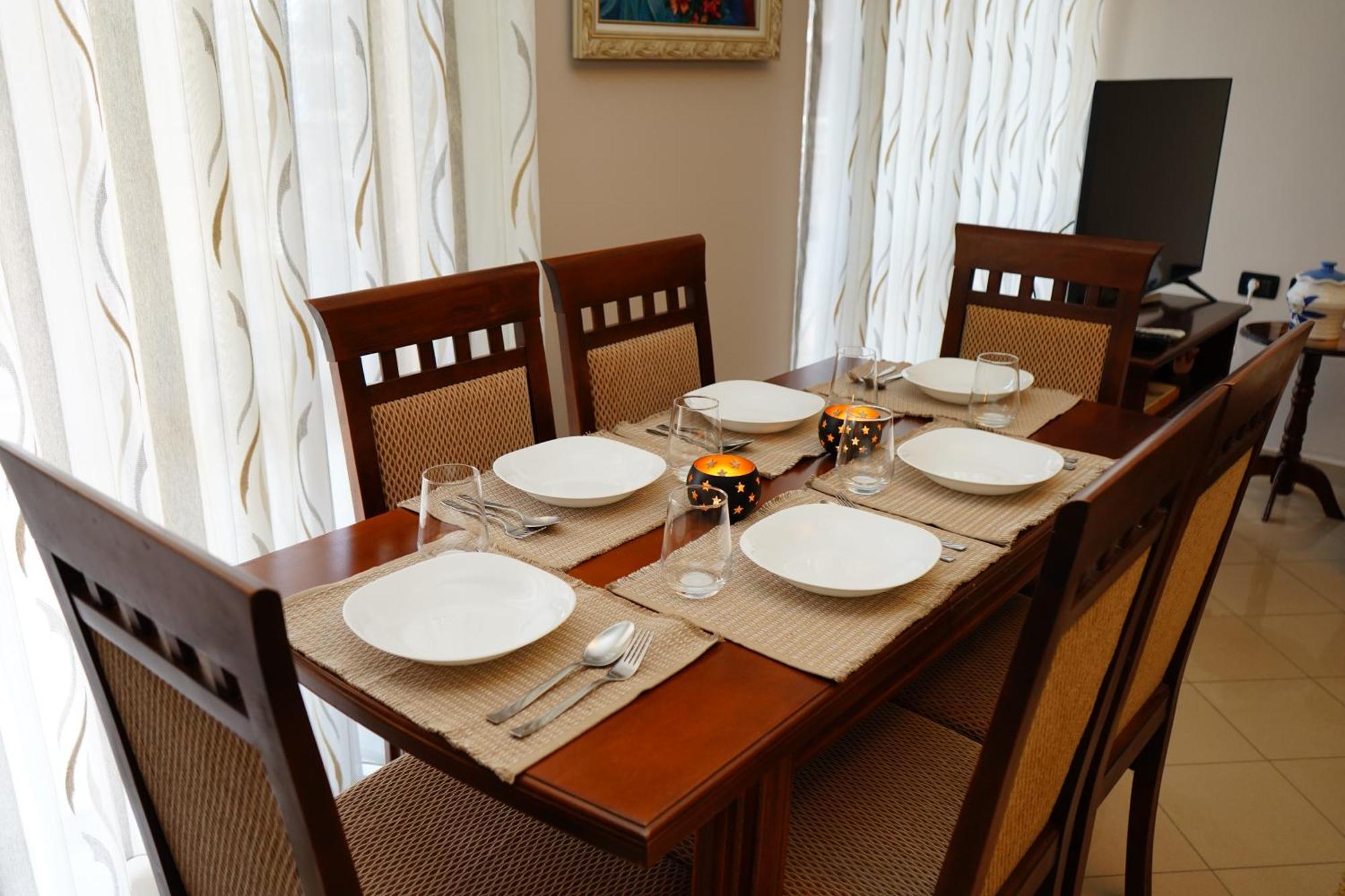 New Bazaar Bliss Apartment Tiranë Luaran gambar