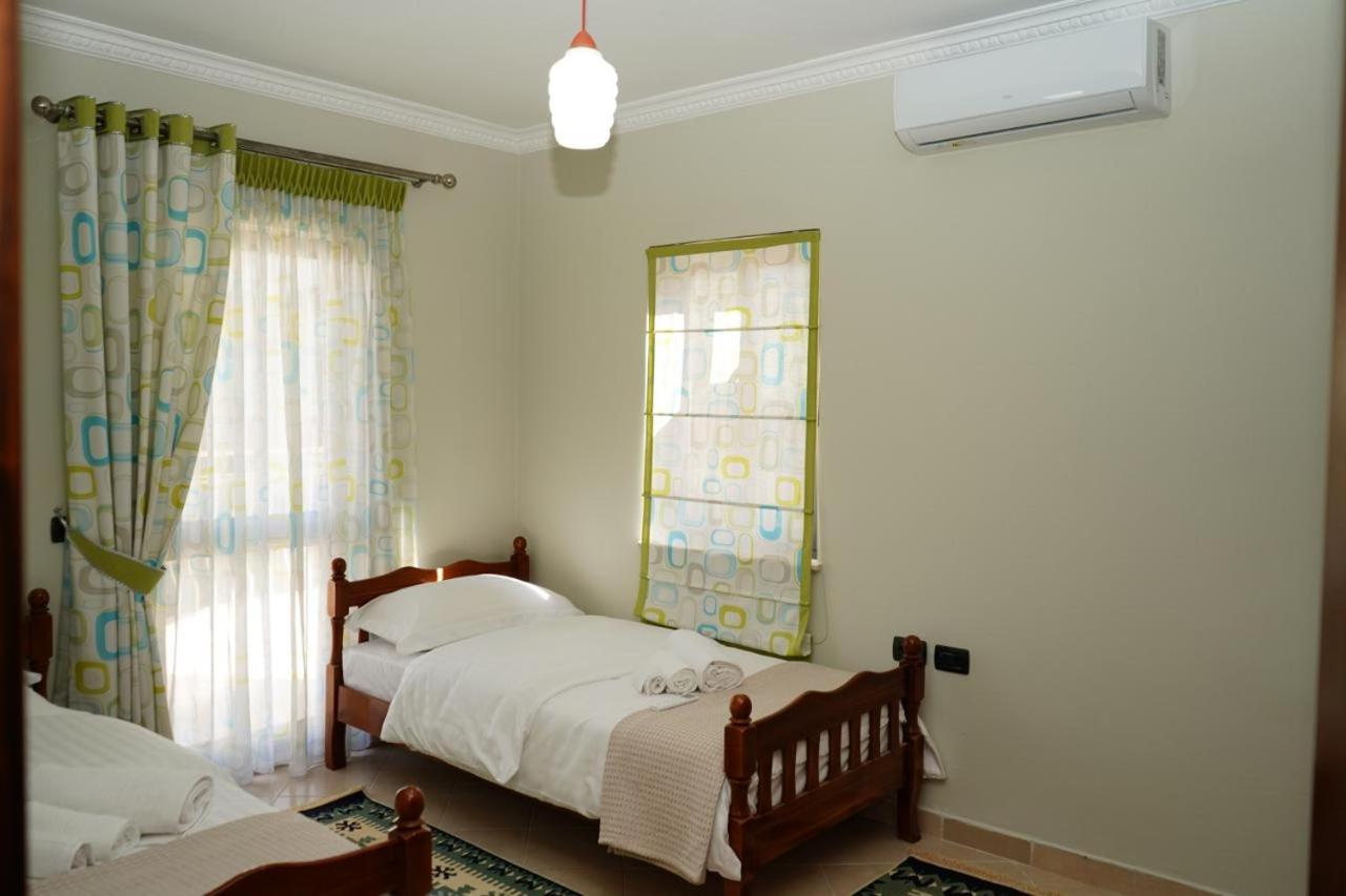 New Bazaar Bliss Apartment Tiranë Luaran gambar