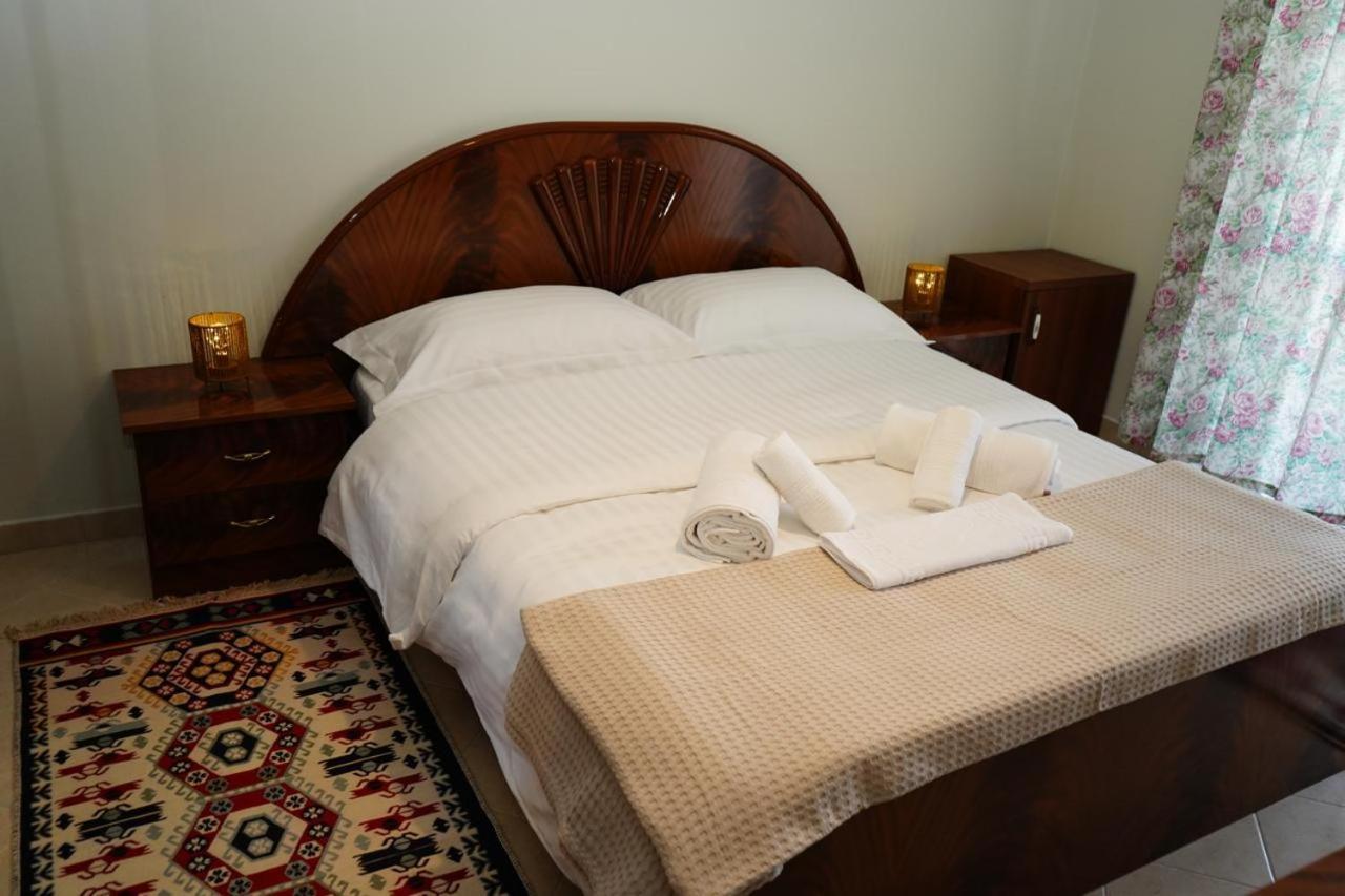 New Bazaar Bliss Apartment Tiranë Luaran gambar